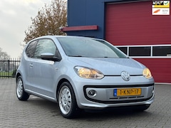 Volkswagen Up! - 1.0 high up | ''120.000'' KM + Airco + Navi |