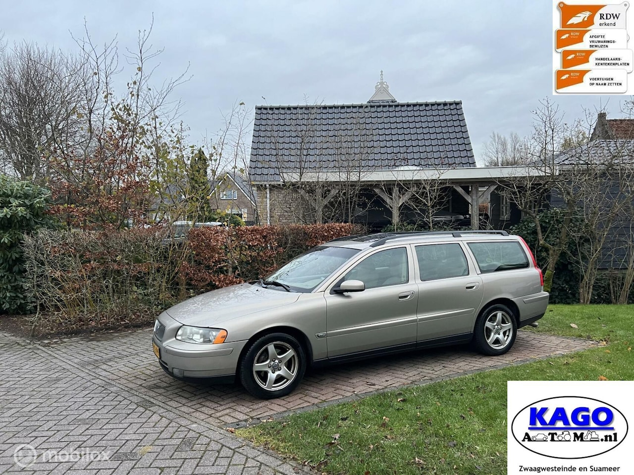 Volvo V70 - 2.4 Summum 2.4 Summum - AutoWereld.nl