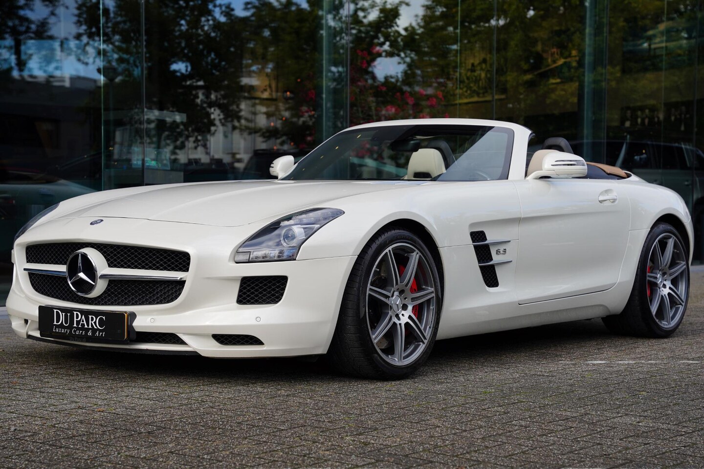 Mercedes-Benz SLS Roadster - 6.3 AMG Nl-Auto Leder Perlino - AutoWereld.nl