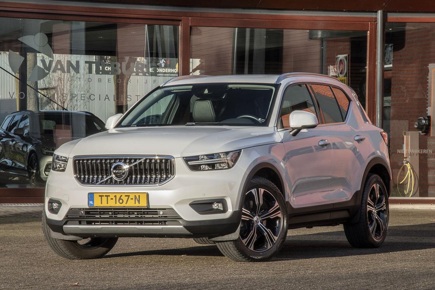 Volvo XC40 - 2.0 T4 Inscription 2.0 T4 INSCRIPTION - AutoWereld.nl