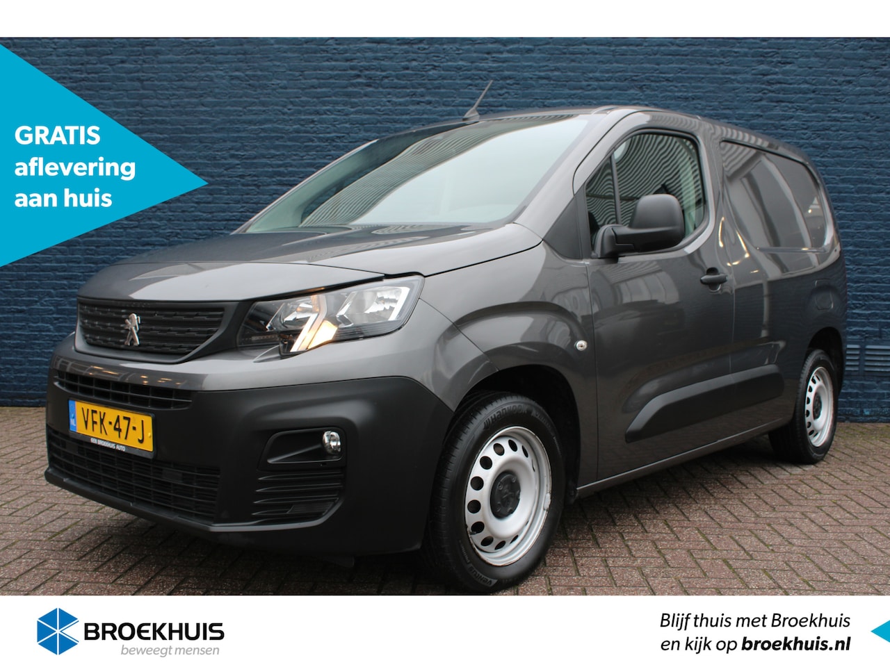 Peugeot Partner - 1.5 BlueHDI 130pk EAT8 Premium | Automaat | Navi by app | 3-Zits | Schuifdeur met ruit | M - AutoWereld.nl