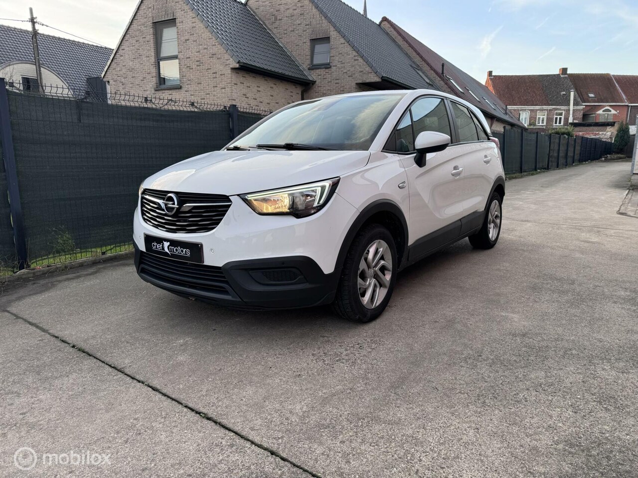 Opel Crossland X - 1.2 Benzine Manuel - AutoWereld.nl