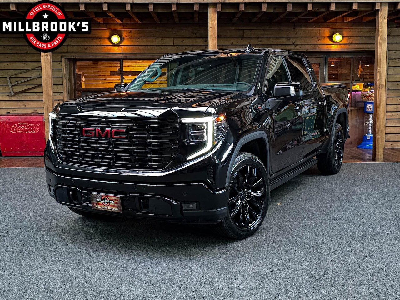 GMC Sierra - Denali Black edition 6.2L V8, full option, Adaptieve Cruise Control, rij modi!!! - AutoWereld.nl