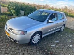 Nissan Almera - 1.8 Tekna AIRCO BJ. 2002 5-DEURS