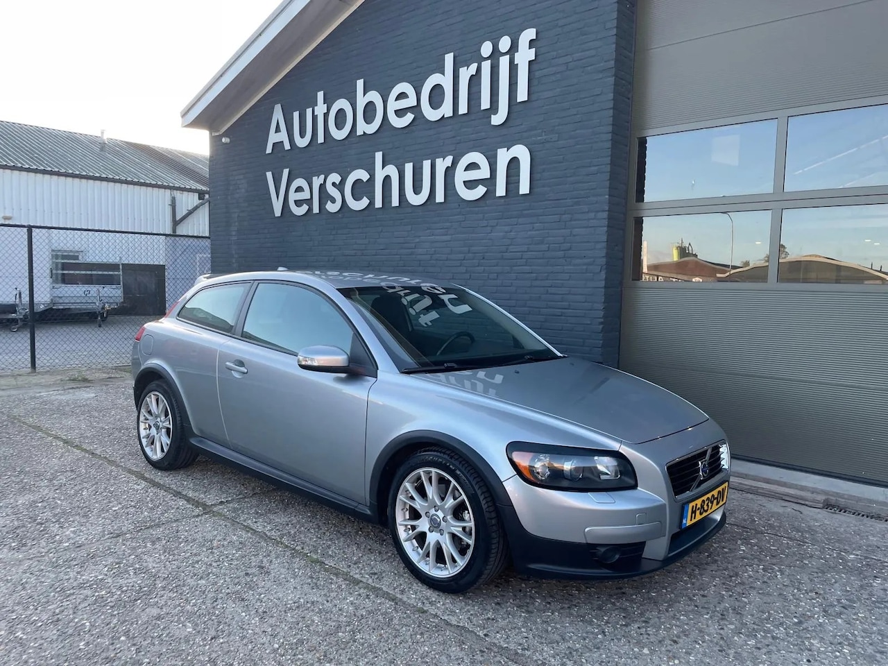 Volvo C30 - 2.5 T5 Momentum 2.5 T5 Momentum - AutoWereld.nl