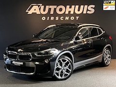 BMW X2 - SDrive20i High Executive Edition Edition M Pano/ M stoelen/ Trekhaak/ Headup/ Navi Plus/ 1