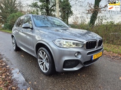 BMW X5 - XDrive40e iPerformance High Executive / panoramadak / trekhaak