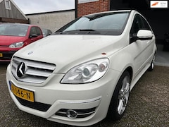 Mercedes-Benz B-klasse - 160 BlueEFFICIENCY Business Class NAVI-CRUISE-SCHUIFDAK-PDC