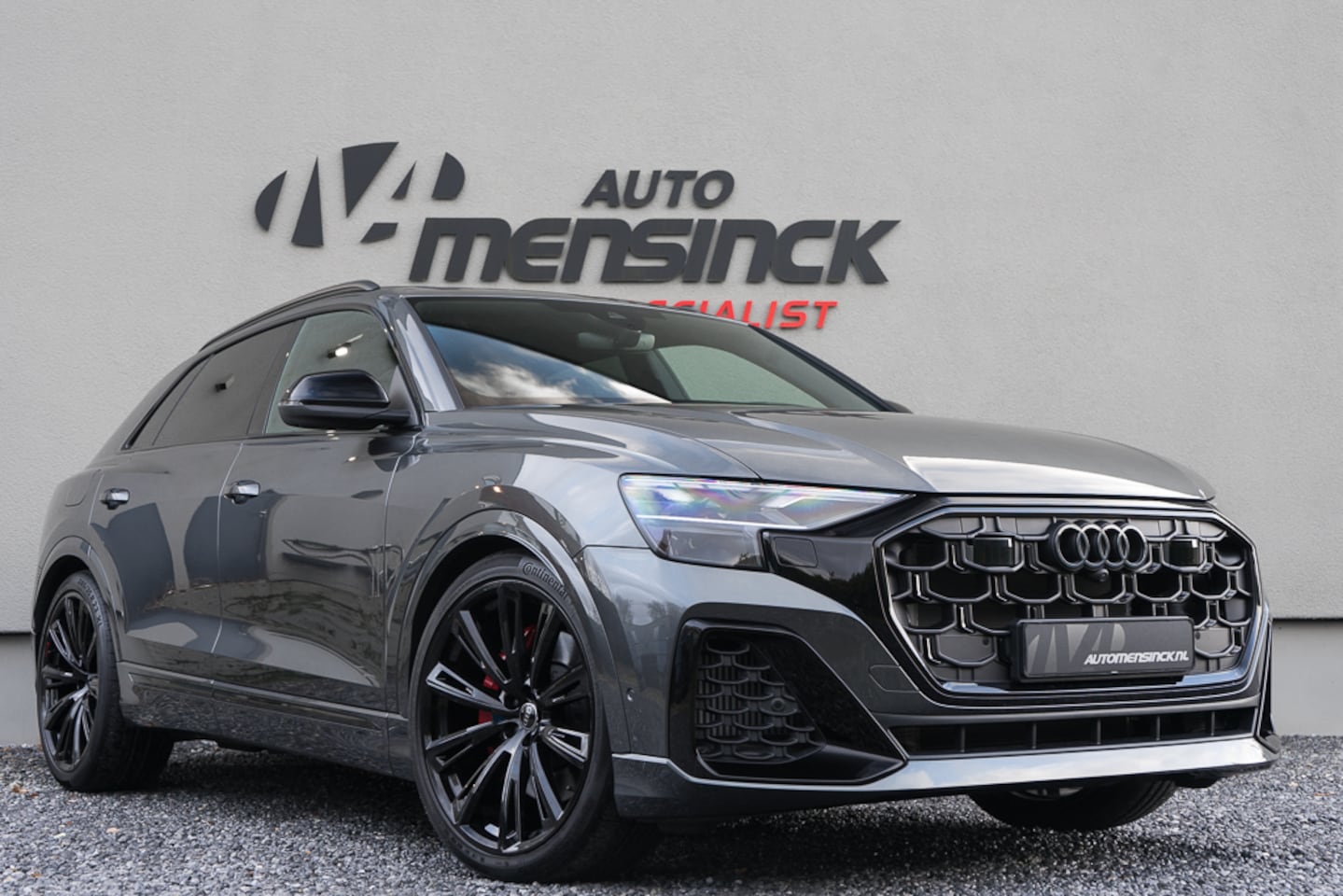 Audi Q8 - 60 TFSI e Competition Quattro / 2x S-line/ Luchtvering/ Standkachel/ Head-Up Display/ Pano - AutoWereld.nl