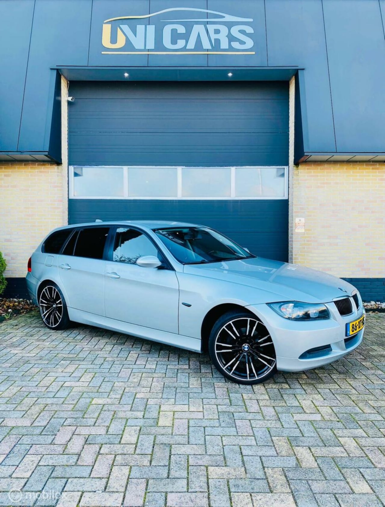 BMW 3-serie Touring - 318i Executive|Navi|Clima|Cruis|Sport LM - AutoWereld.nl