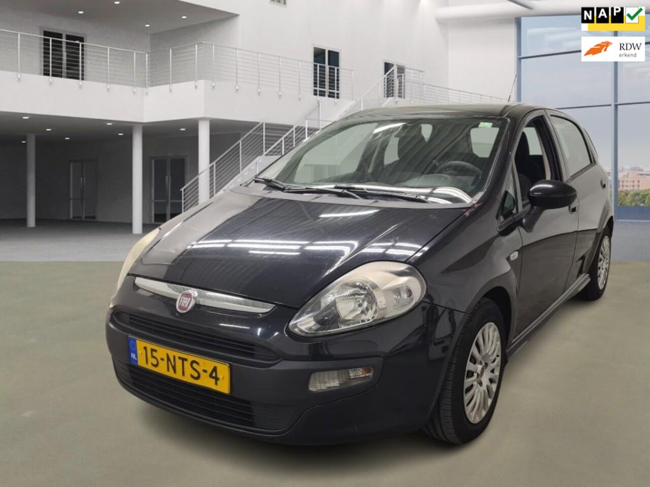 Fiat Punto Evo - 1.3 M-Jet Dynamic/AIRCO/CRUISE/5DEURS/ORIGINEEL NL - AutoWereld.nl