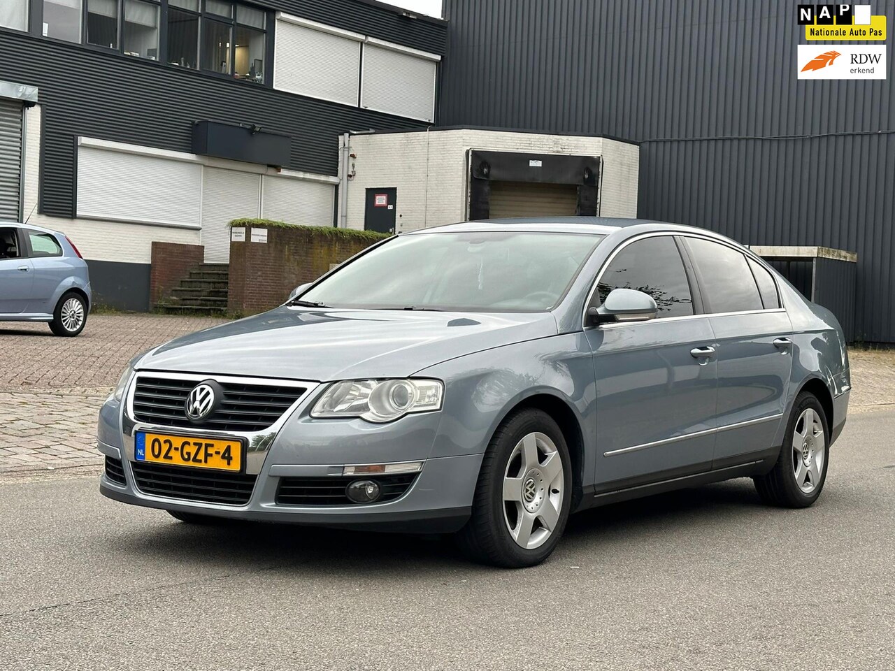 Volkswagen Passat - 1.8 TFSI Comfortline 1.8 TFSI Comfortline - AutoWereld.nl