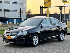 Volkswagen Jetta - 2.5 USA/SCHUIFDAK/LEDER/STOELVERW