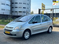 Citroën Xsara Picasso - 2.0i-16V Attraction/LPG/AUTOMAAT/AIRCO