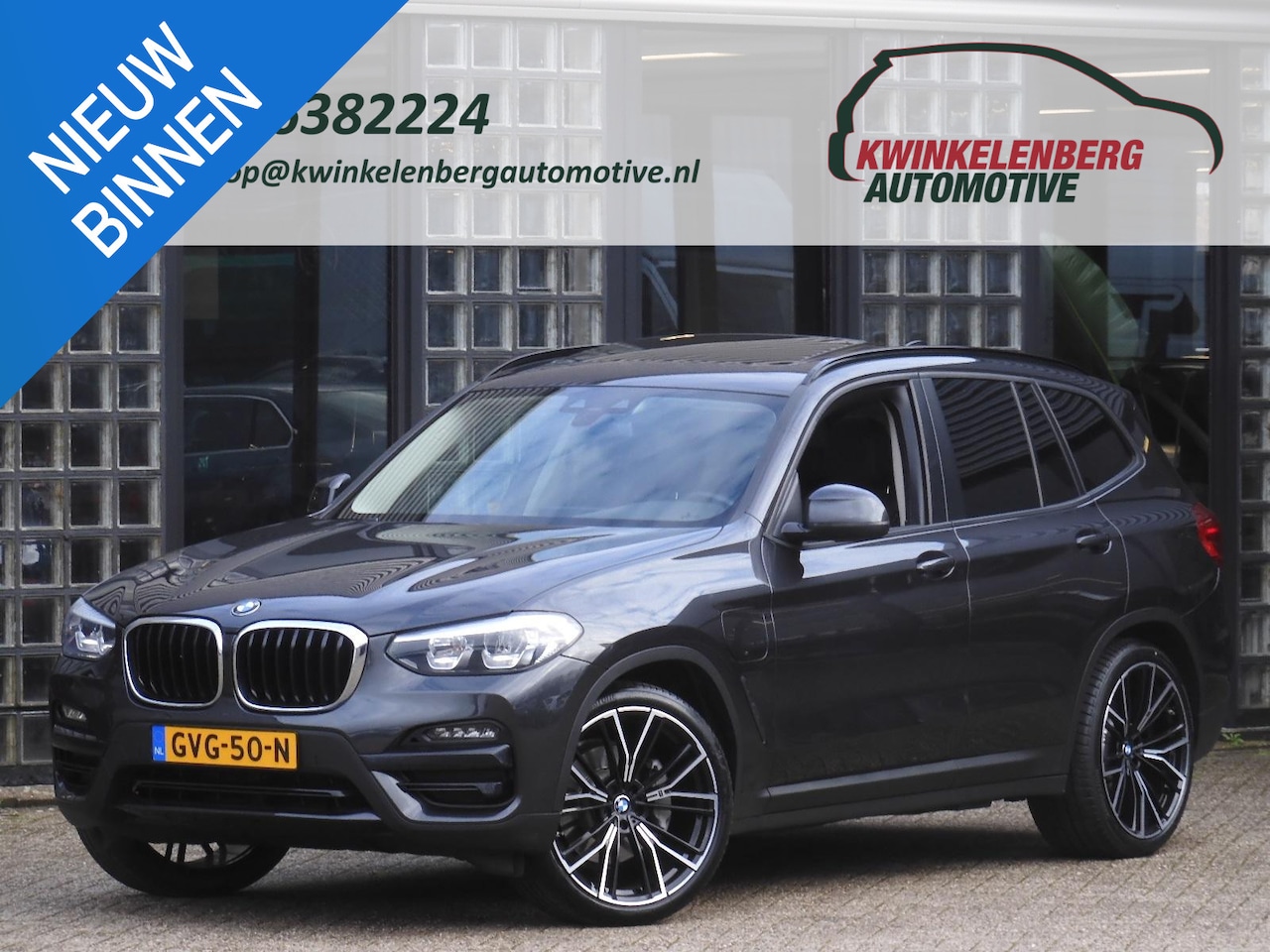 BMW X3 - xDrive30e/ PANORAMADAK/ TREKHAAK/ DIGI DASHBOARD - AutoWereld.nl