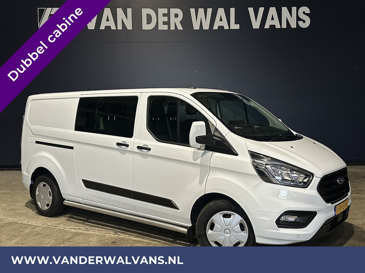 Ford Transit Custom - 2.0 TDCI 130pk L2H1 Dubbele cabine Euro6 Airco | 6-Zits | Navigatie | LED Cruisecontrol, P - AutoWereld.nl