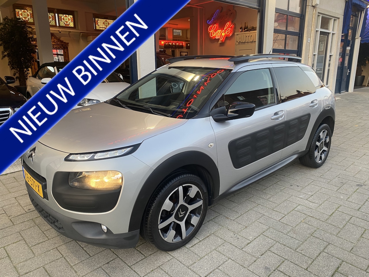 Citroën C4 Cactus - 1.2 PureTech Shine NAVI/CLIMA/CRUISE/NL AUTO/TOPSTAAT - AutoWereld.nl