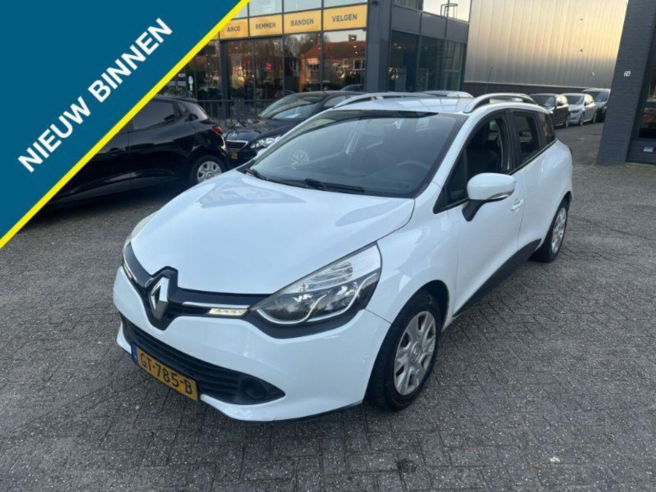 Renault Clio Estate - 1.5 dCi Expres PDC|NAVI|CRUISE|AIRCO|LED|NAP!! - AutoWereld.nl