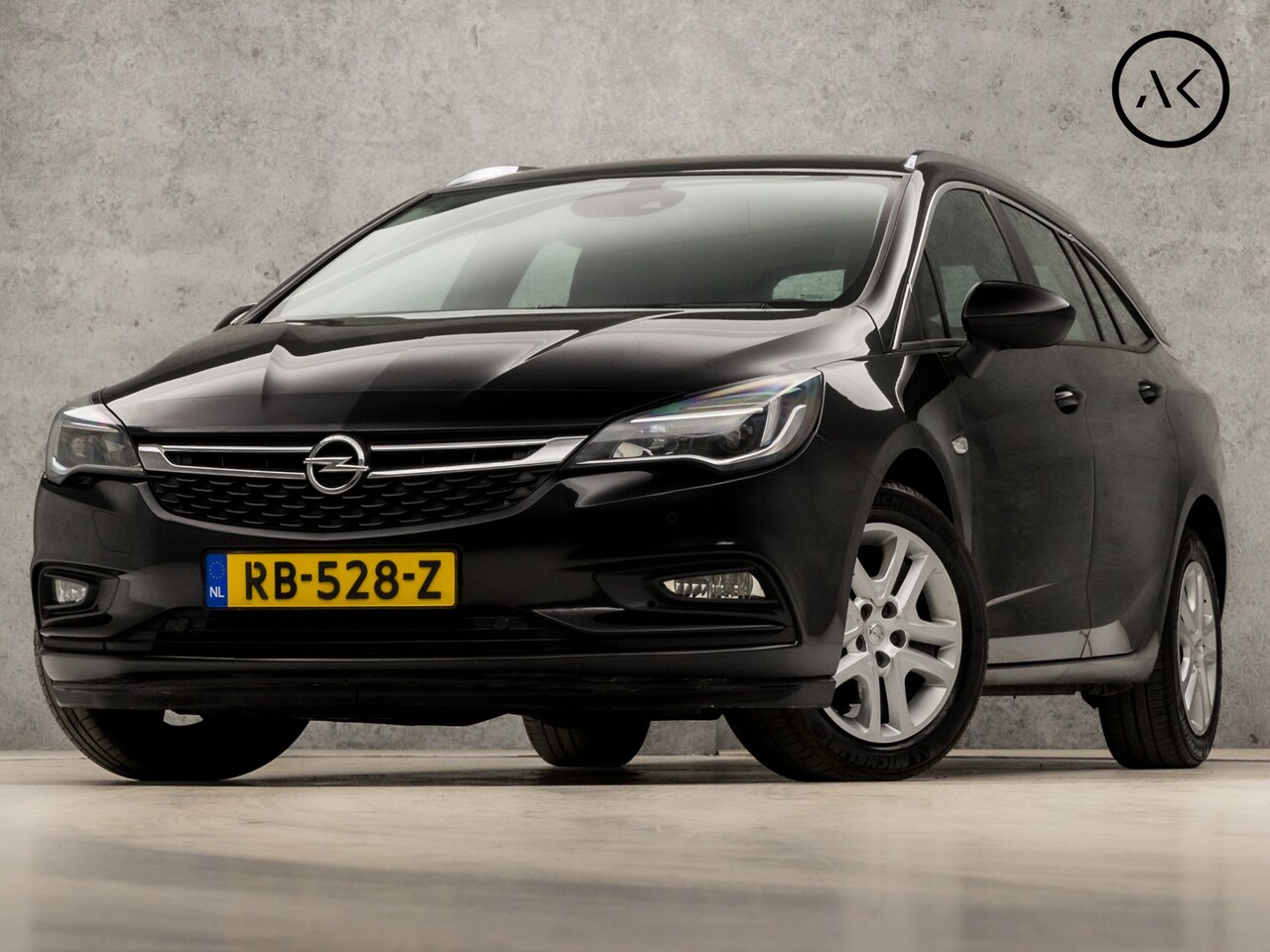 Opel Astra Sports Tourer - 1.0 Sport+ (APPLE CARPLAY, GROOT NAVI, CLIMATE, CAMERA, LANE ASSIST, PARKEERSENSOREN, SPOR - AutoWereld.nl