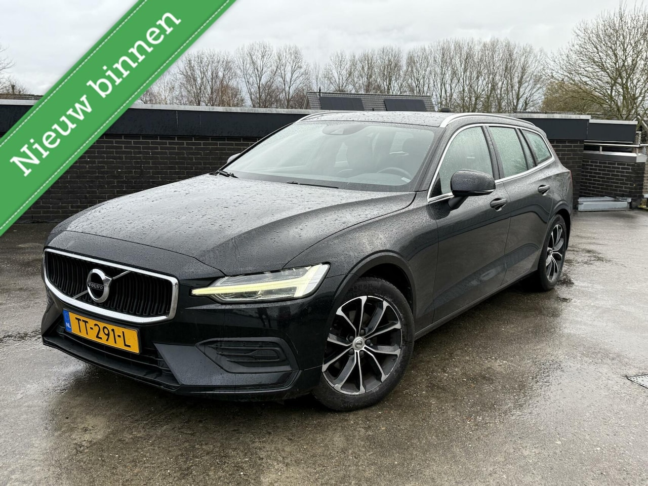 Volvo V60 - 2.0 D3 MOMENTUM | 1e EIG | NETTO PRICE € 8.850,-!! - AutoWereld.nl