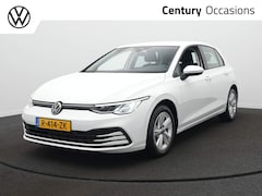 Volkswagen Golf - 1.0 TSI Life / Virtual Cockpit / Adaptive Cruise Control / Navigatie / Carplay