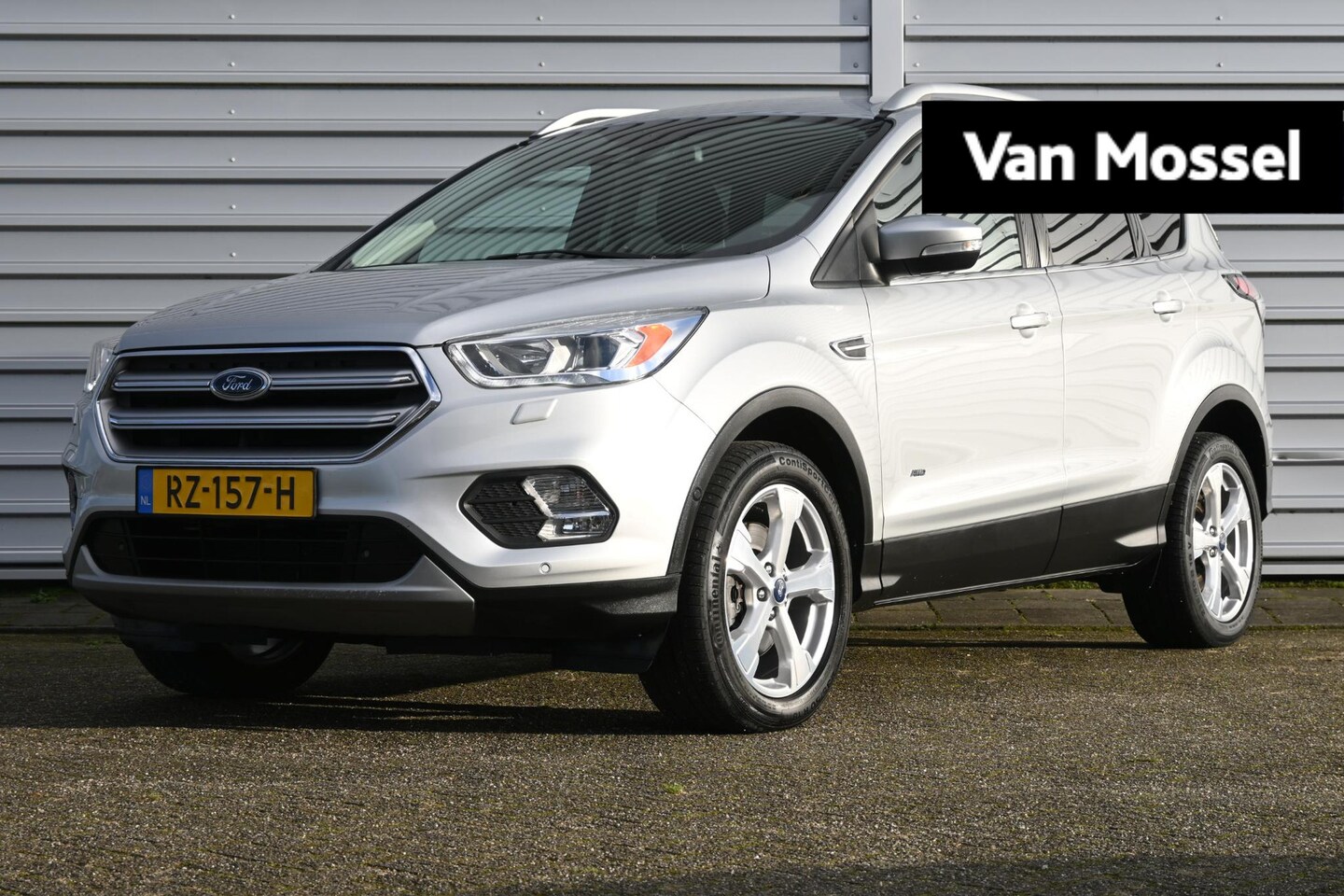 Ford Kuga - 1.5 Titanium 4WD 1.5 Titanium 4WD - AutoWereld.nl