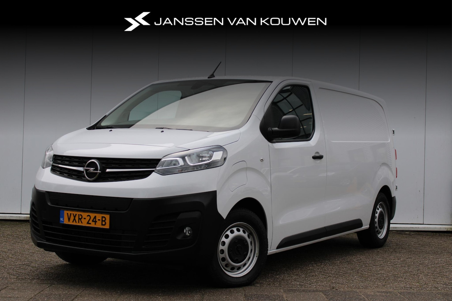 Opel Vivaro Electric - L2 75 kWh Navigatie / Parkeercamera / Cruise-Control - AutoWereld.nl