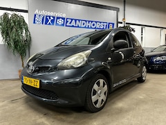 Toyota Aygo - 1.0-12V