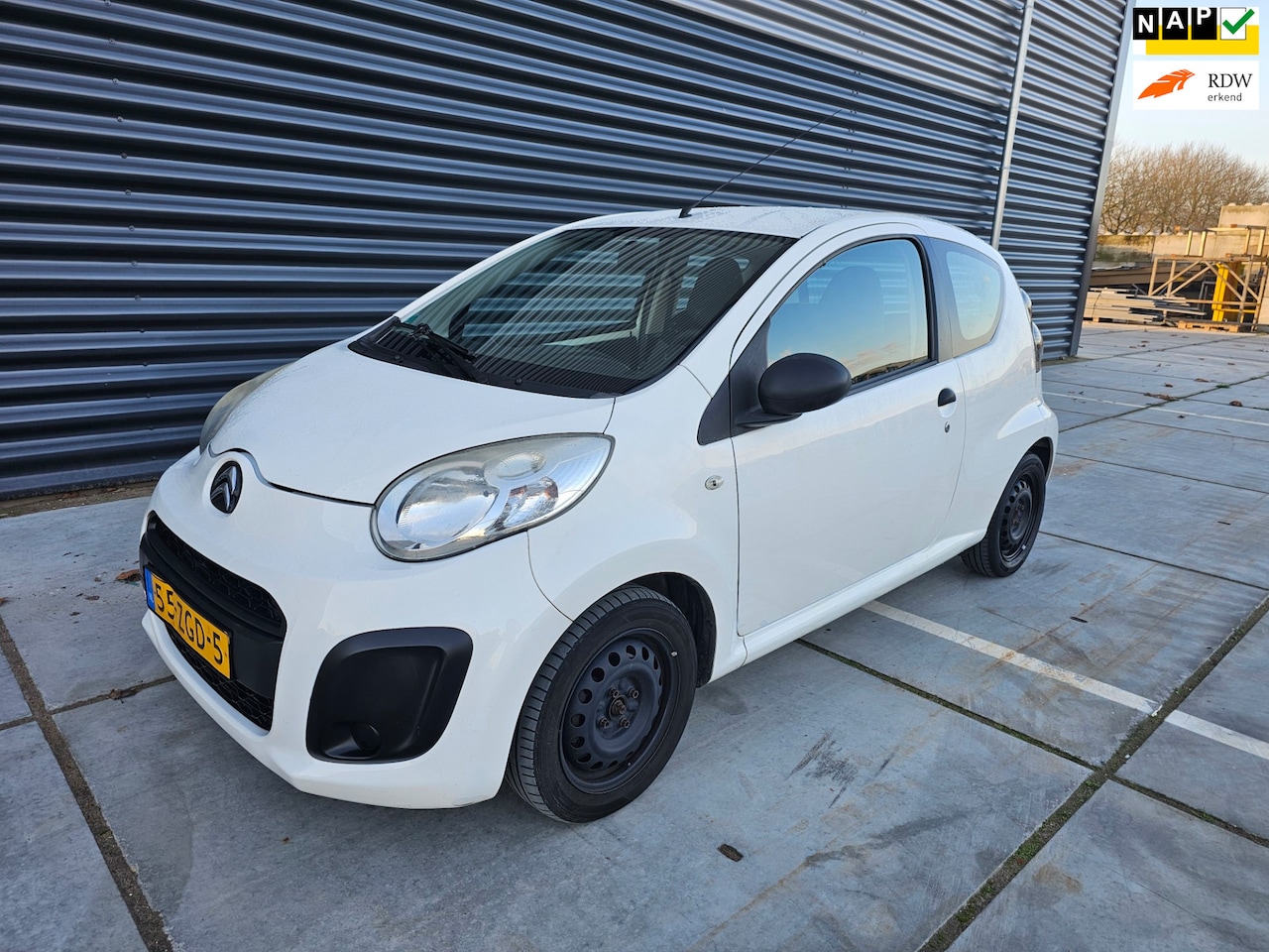 Citroën C1 - 1.0 Attraction 3-deurs Airco Bj:2012 NAP! - AutoWereld.nl