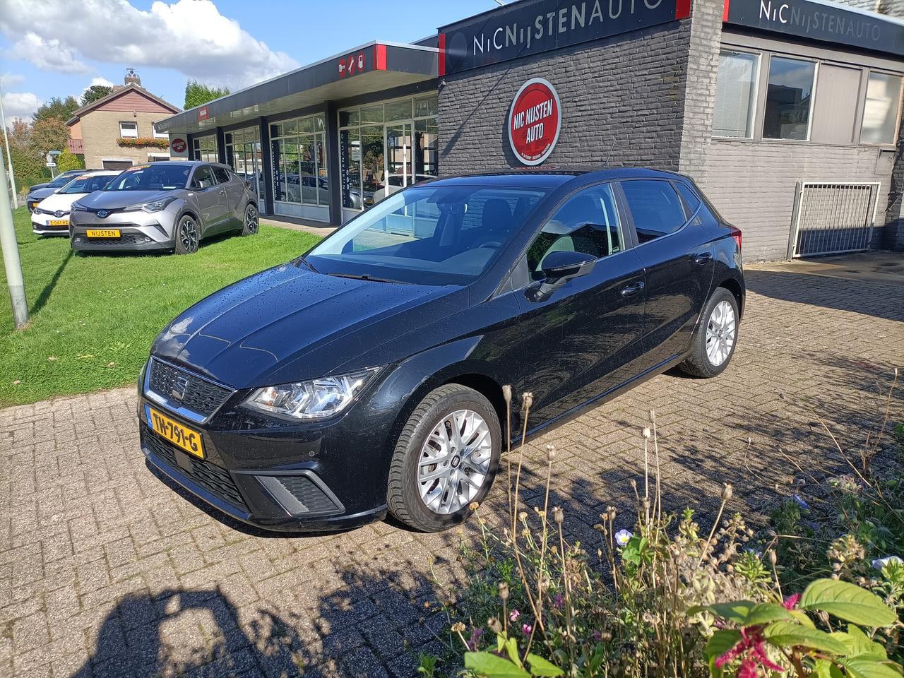 Seat Ibiza - 1.0 TSI Business Intense, Navi,Cruise,Camera - AutoWereld.nl