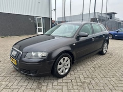 Audi A3 Sportback - 1.6 FSI Ambiente 2005