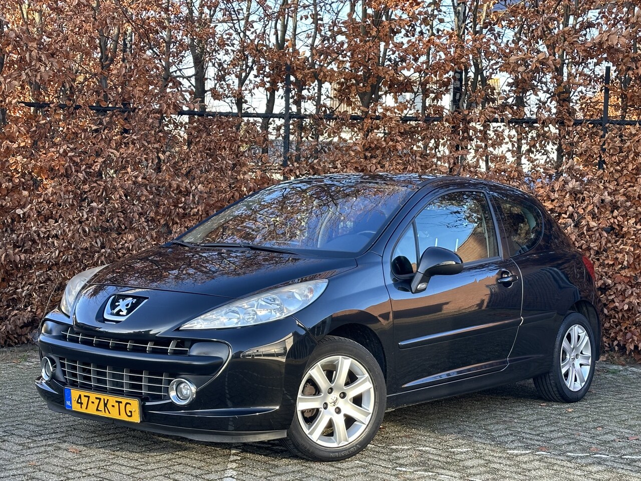 Peugeot 207 - 1.6 VTi XS Pack 1.6 VTi XS Pack, 120Pk, 2008, Climate control, Radio, Lichtmetalen velgen, Elektrische ram - AutoWereld.nl