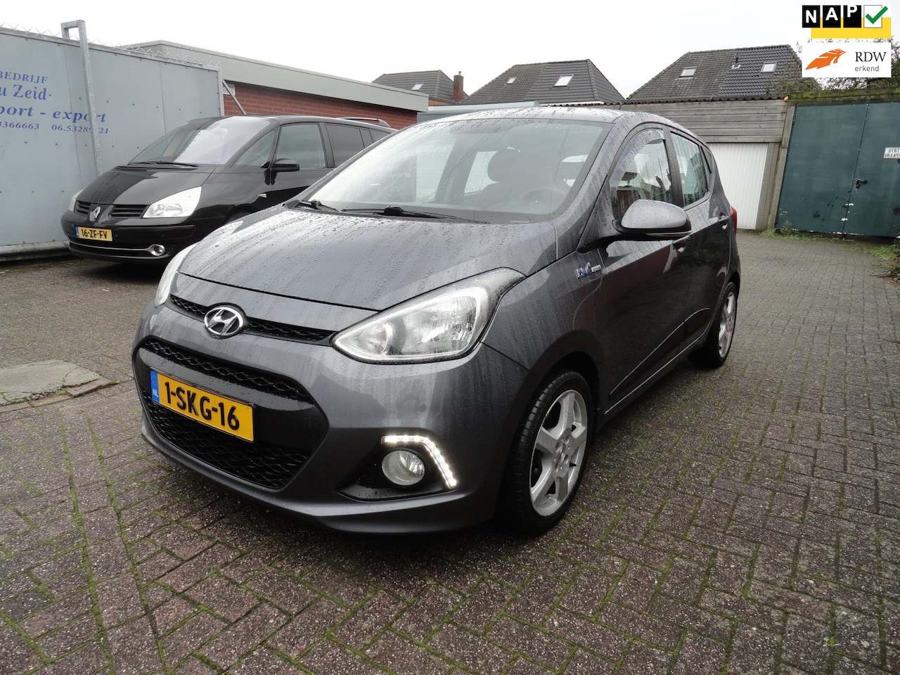 Hyundai i10 - 1.0i i-Motion Comfort Plus 1.0i i-Motion Comfort Plus AIRCO - AutoWereld.nl