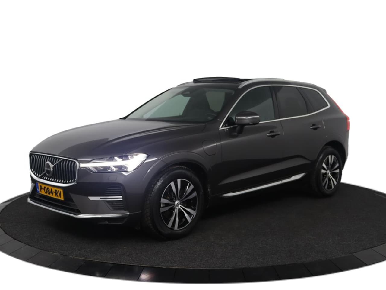 Volvo XC60 - Recharge T6 AWD Inscription | Luchtvering | 360° Camera | Stoelverwarming, ventilatie & ma - AutoWereld.nl