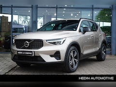 Volvo XC40 - 2.0 B4 Plus Dark 2000 KG trekgewicht | Trekhaak | Power Seats elektrisch verstelbaar | Har