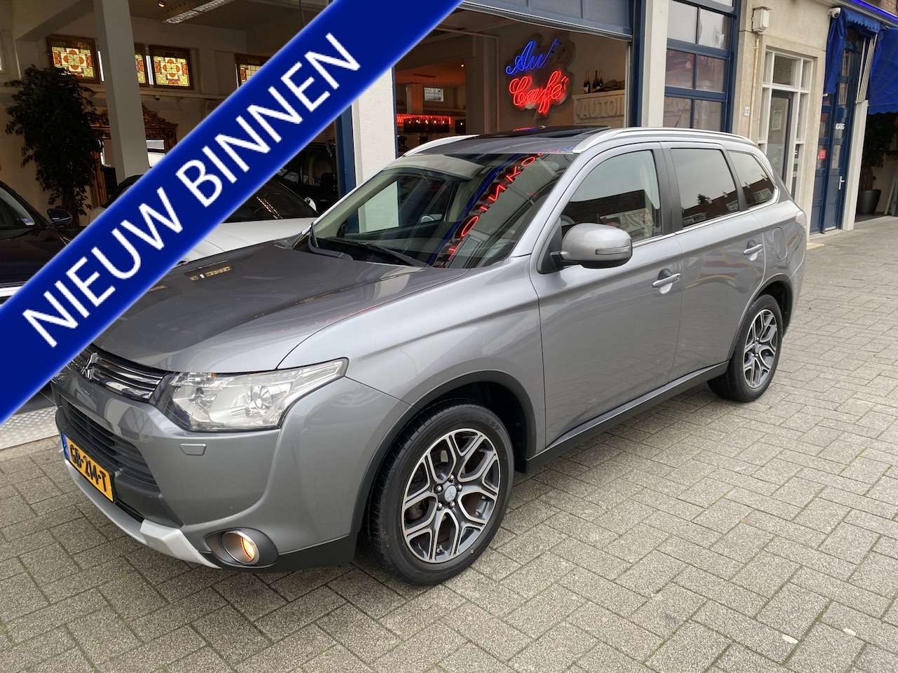 Mitsubishi Outlander - 2.0 PHEV Instyle X-Line DAK/LEDER/CAMERA - AutoWereld.nl