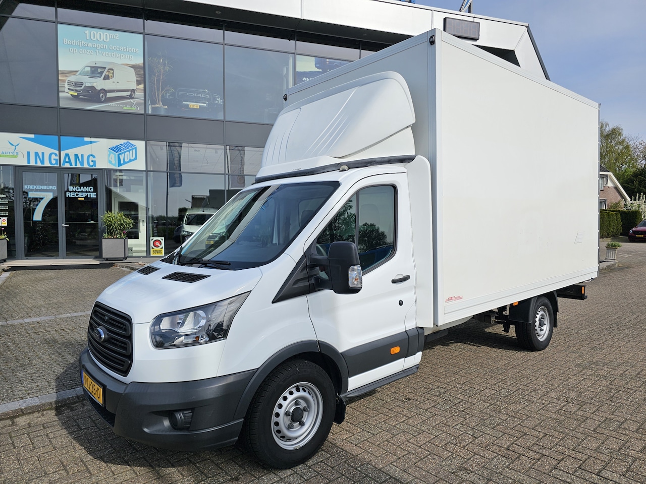 Ford Transit - 350 2.0 TDCI 131 PK Bakwagen * Airco * Camera * NAVI * Euro VI * - AutoWereld.nl