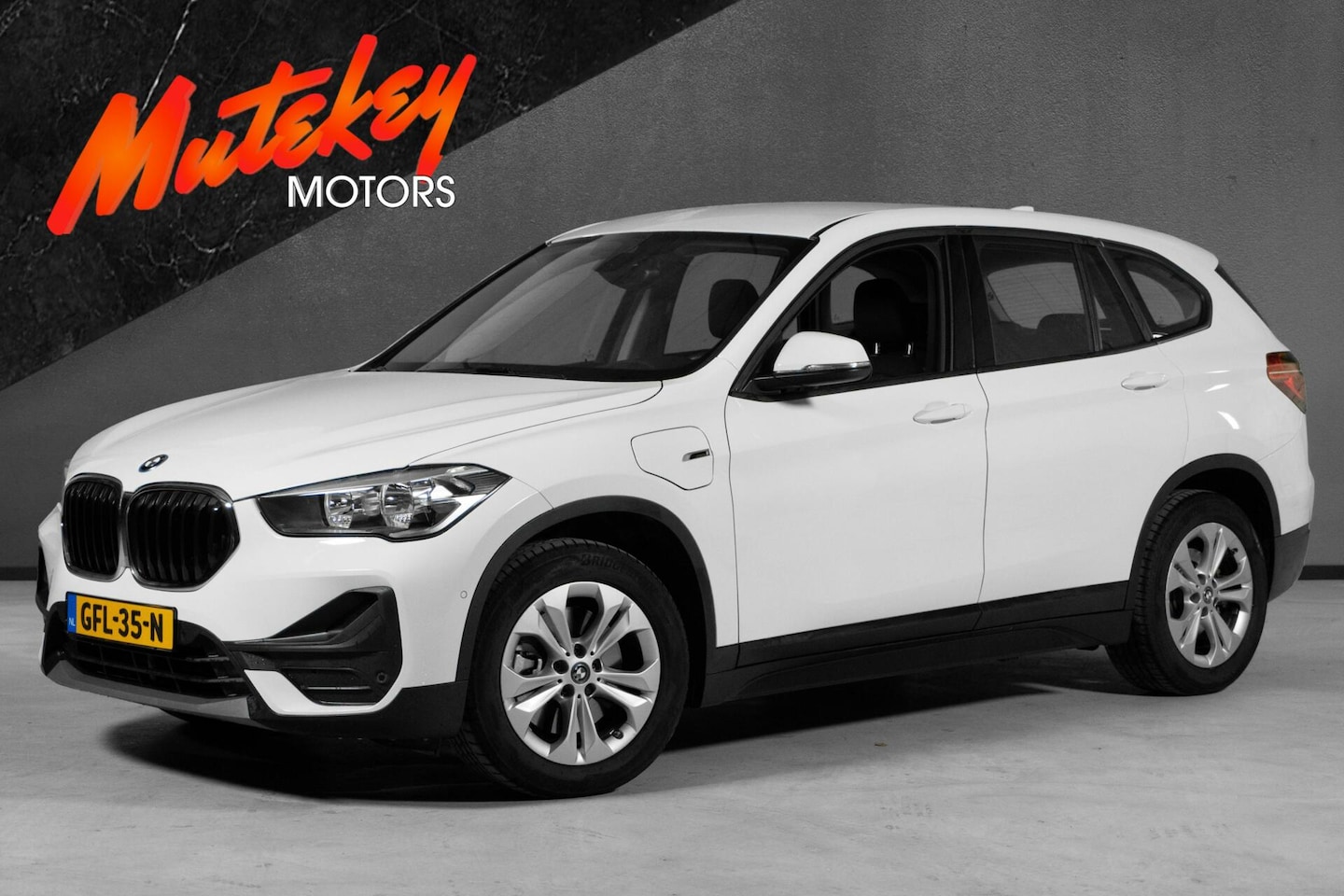 BMW X1 - xDrive25e | Navi | Stoelverwarming | Cruise control - AutoWereld.nl