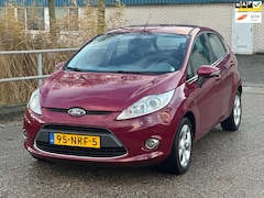 Ford Fiesta - 1.6 Titanium20105-deursClimaPDCLM. velgen