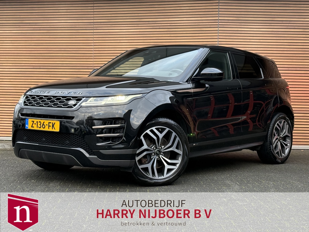 Land Rover Range Rover Evoque - 1.5 P300e AWD HSE Navi / Camera / Clima / Leer / Stuur & Stoel verwarming / 20Inch - AutoWereld.nl