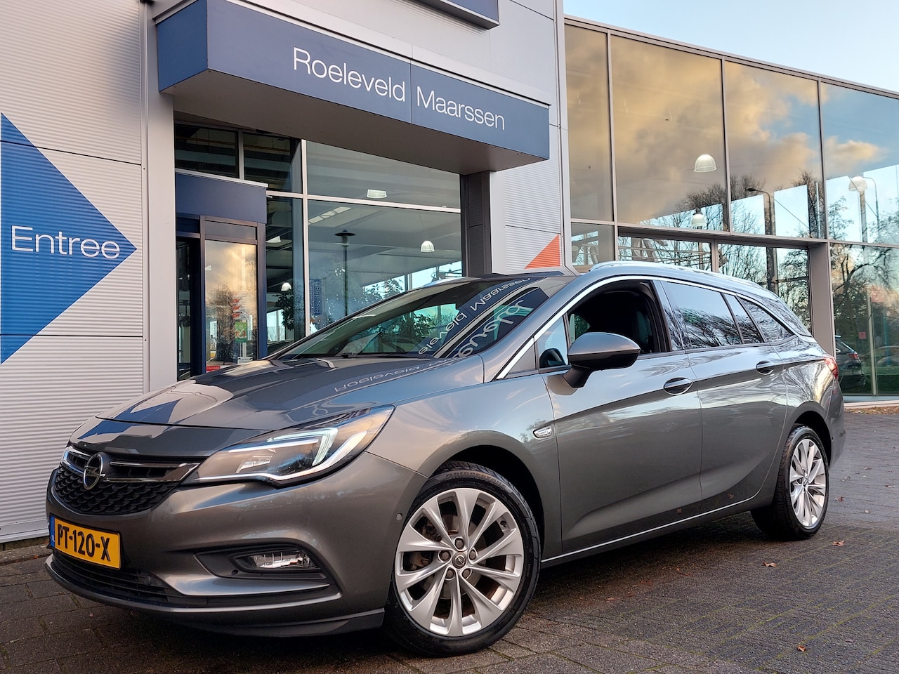 Opel Astra Sports Tourer - 1.4 Turbo 150pk Business Executive Innovation+ | Origineel NL | Navi + Apple Carplay | Cli - AutoWereld.nl