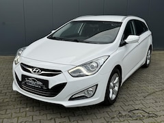 Hyundai i40 - 1.6 GDI Blue Business Edition / CRUISE. / CAMERA / NAVI / STOELVERW. /