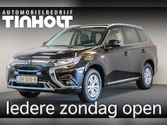 Mitsubishi Outlander - 2.4 PHEV Pure