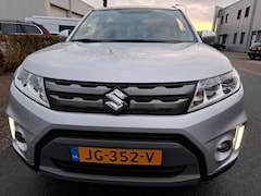 Suzuki Vitara - 1.6 AUTOMAAT/CLIMA/CRUISE/NAVI/CAMERA