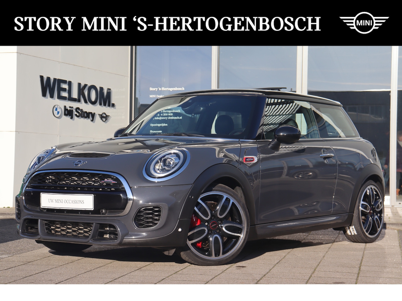 MINI John Cooper Works - Hatchback JCW Chili Automaat / Panoramadak / Achteruitrijcamera / Adaptieve LED / Active C - AutoWereld.nl