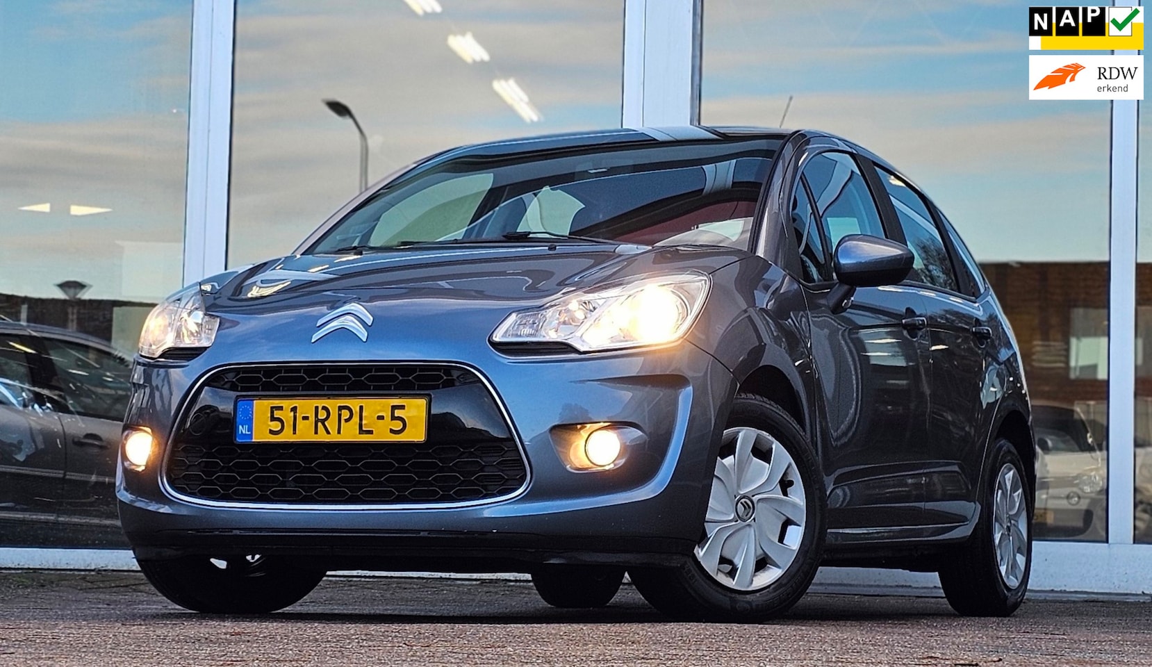 Citroën C3 - 1.6 e-HDi Dynamique Panoramische Voorraam 100% Onderhouden 1e Eigenaar Nieuwe APK Mooi! - AutoWereld.nl