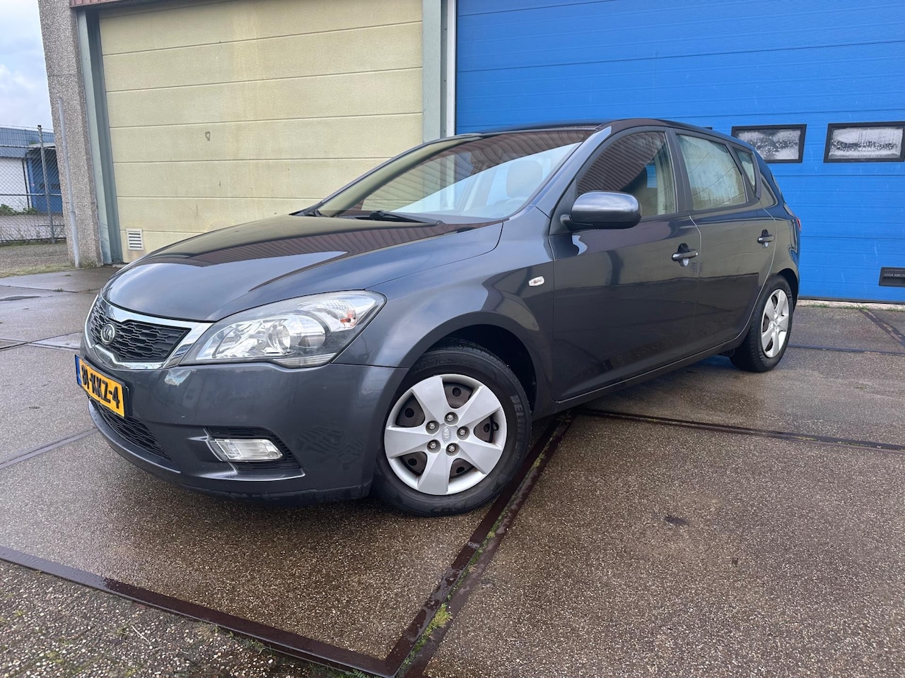 Kia Cee'd - 1.4 CVVT X-tra Airco! 5-DRS! 2010 - AutoWereld.nl