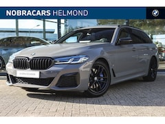 BMW 5-serie Touring - 530e High Executive M Sport Automaat / Panoramadak / Stoelverwarming / Laserlicht / Parkin