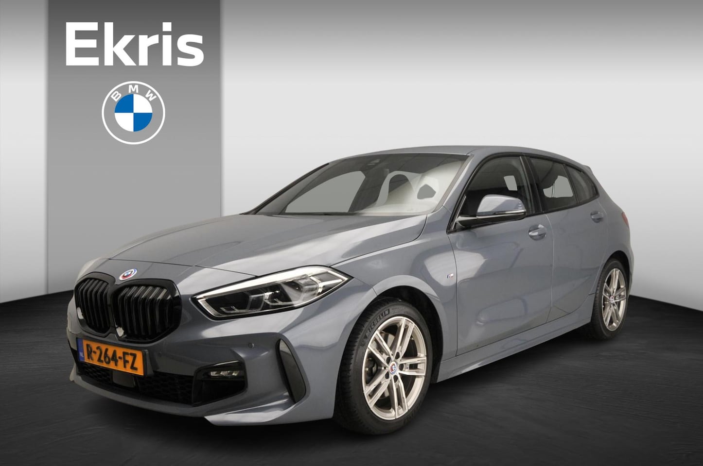 BMW 1-serie - 5-deurs 118i | M-Sportpakket | LED | Navigatie | M-Sportstoelen | Shadow line | DAB | Alu - AutoWereld.nl