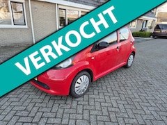 Toyota Aygo - 1.0-12V 2006 * 5 deurs *nieuwe koppeling